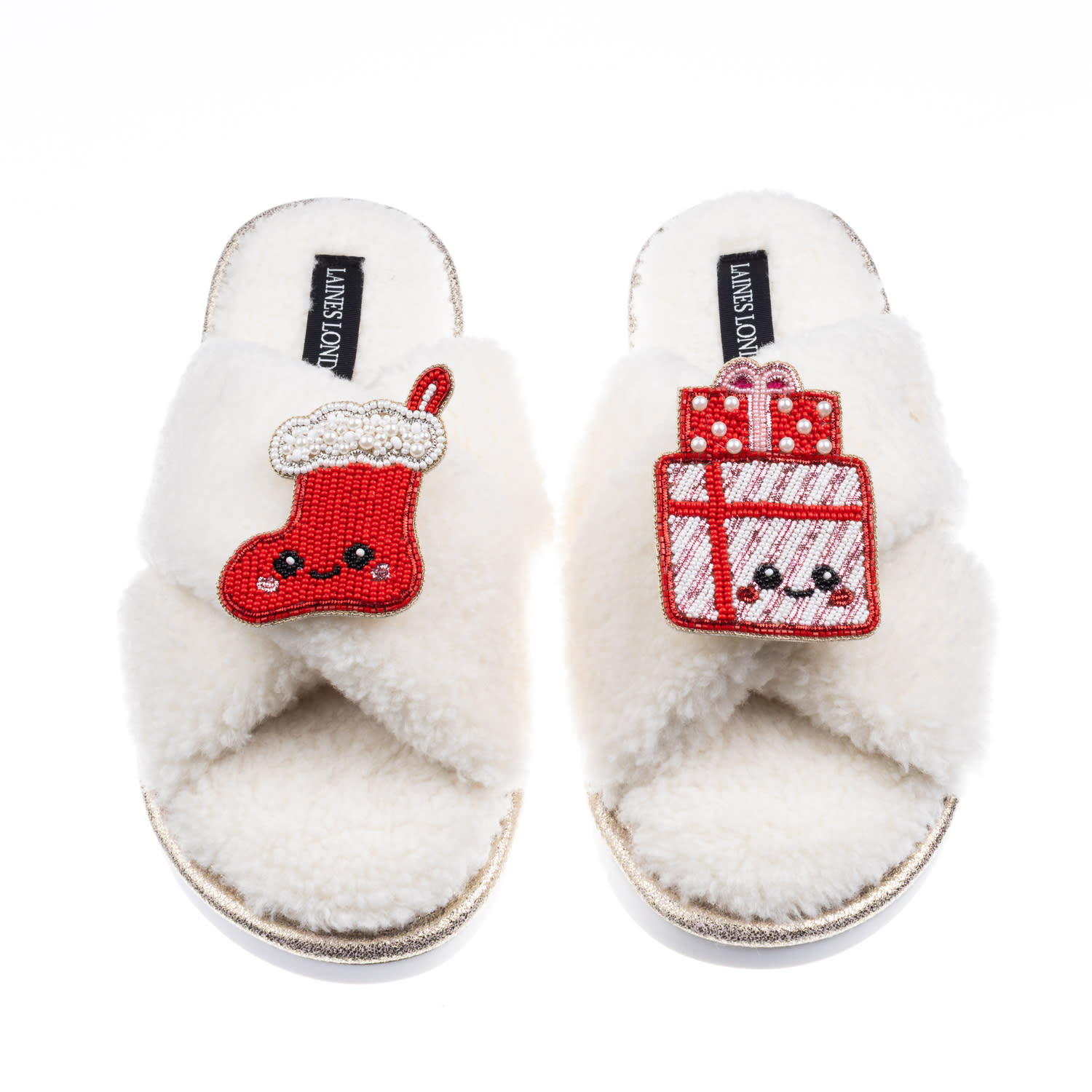 Laines London Women's Neutrals / White Laines Boucle Slippers With Christmas Lovable Stocking & Gift Brooches - Cr In White