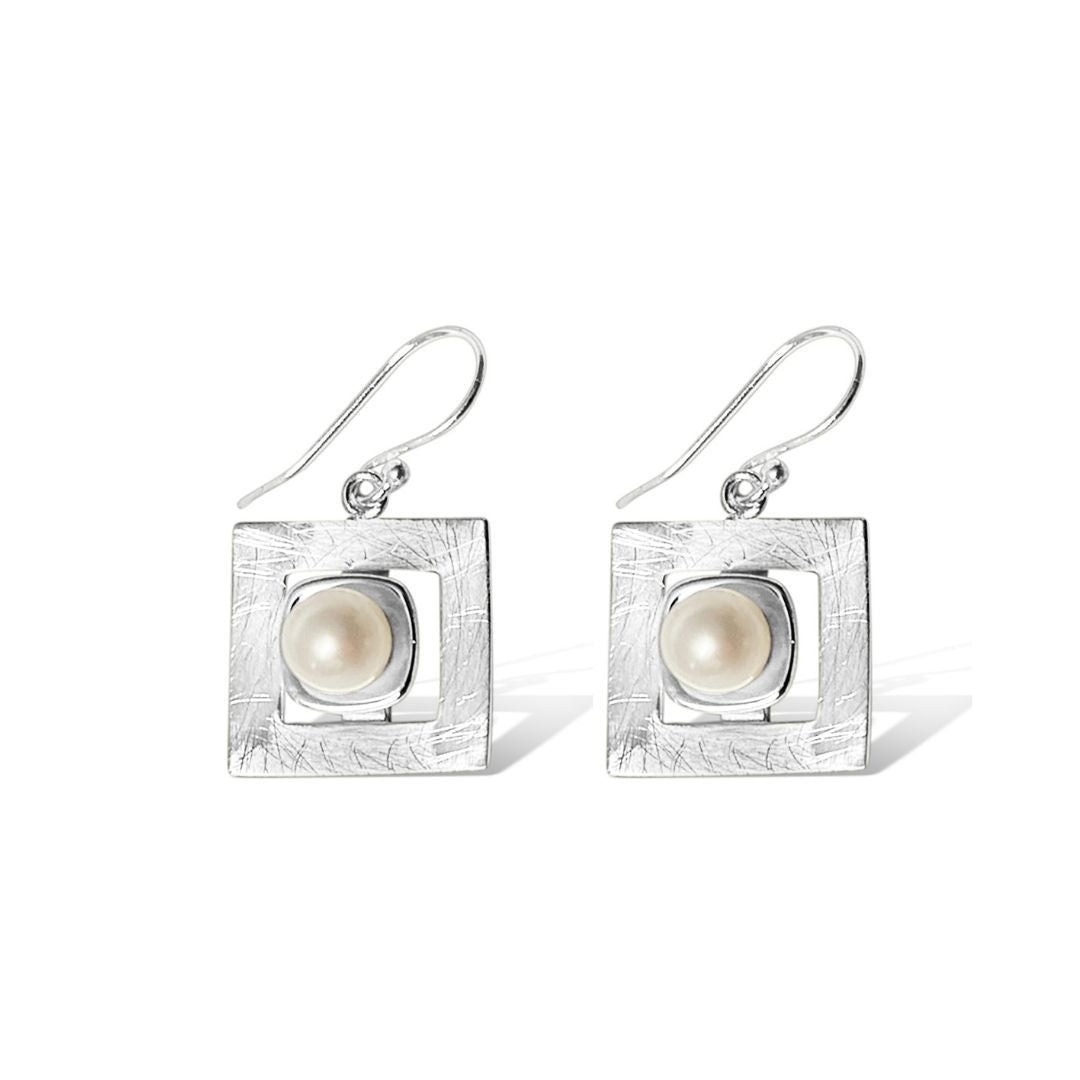 Women’s Silver Perle Square Pearl Earrings Fv Jewellery