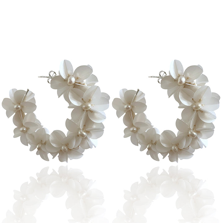 Pinar Ozevlat Women's White Frezya Hoops In White