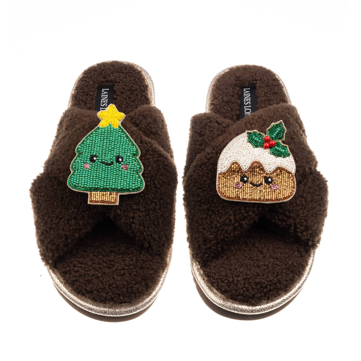 Laines London Women's Brown / Neutrals Laines Boucle Slippers With Christmas Lovable Pudding & Tree Brooches - Cho In Brown