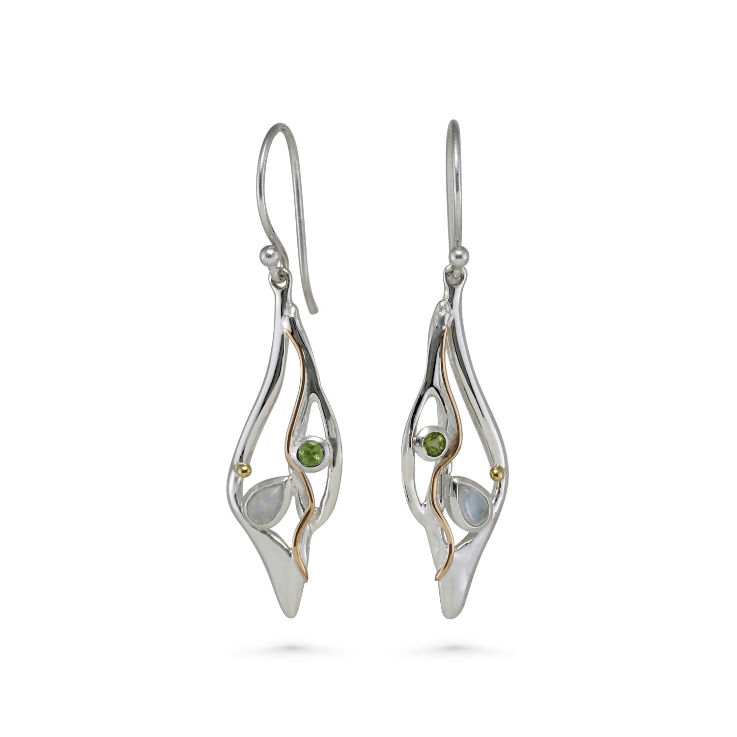Isla Silver Women's Green / Silver Elegant Moonstone & Peridot Silver Earrings