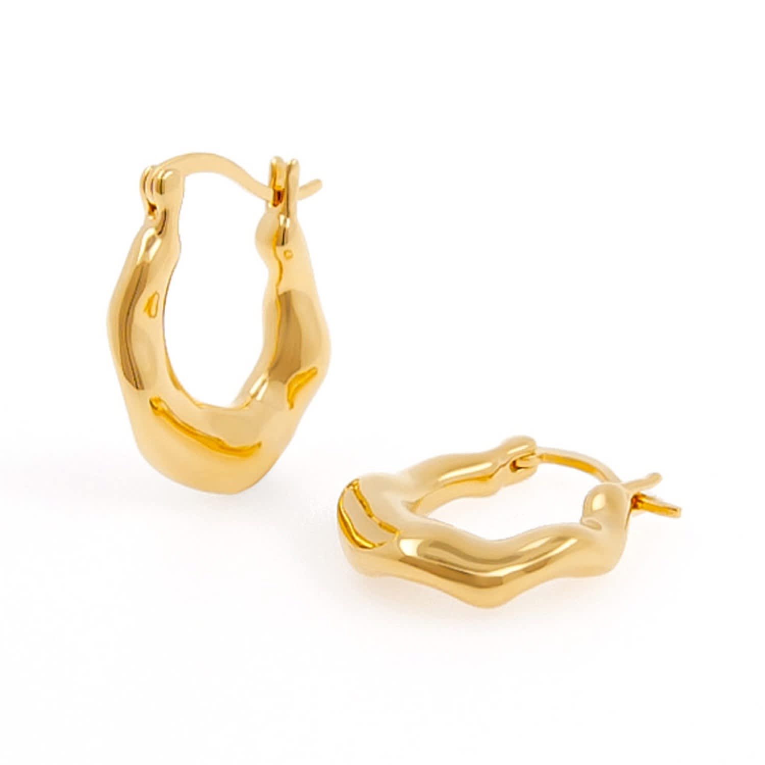 Wave Hoops Earrings S00 - Women - Accessories