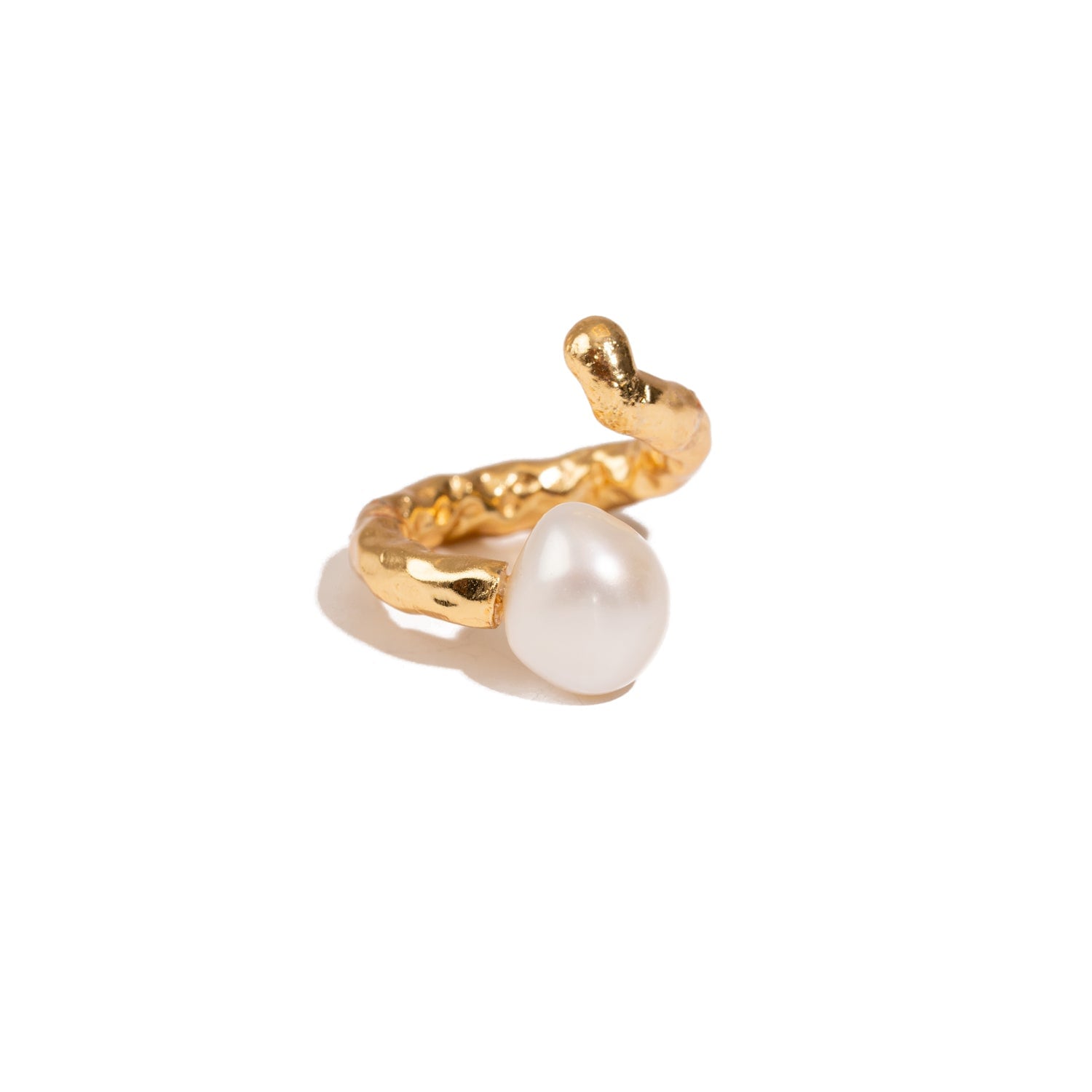 Ebru Jewelry Women's Divine Touch Pearl Gold Ring - Gold In Gold