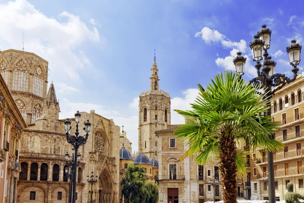Spanien - Sonnenverwöhnte Küsten & historische Juwelen - 15 Tage