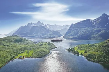 Trollfjorden_snorre copy.jpg