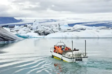 Bootsfahrt auf der Gletscherlagune Jökulsarlon