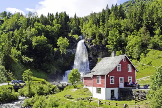 Steindalsfossen