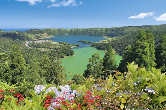 Lagoa Azul und Lagoa Verde in Sete Cidades