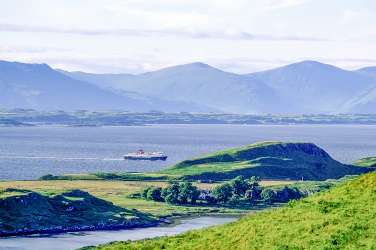 CalMac Fähre auf dem Weg zur Isle of Mull