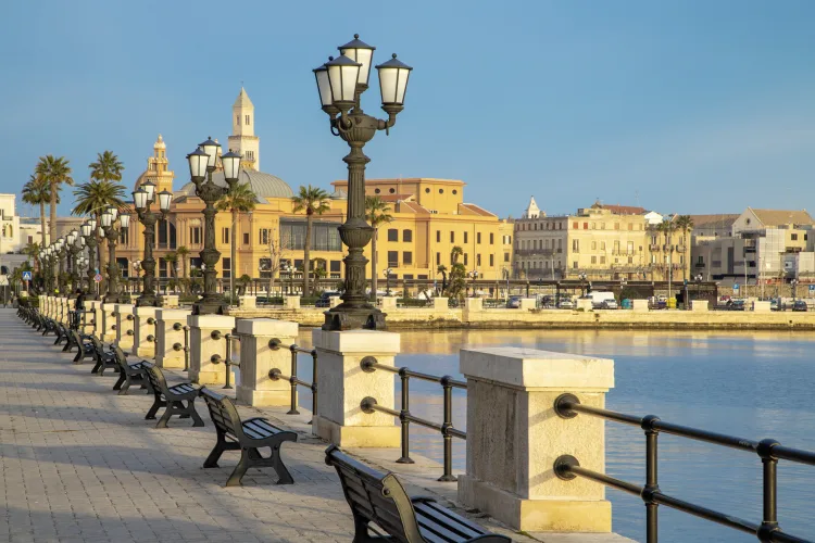 Bari