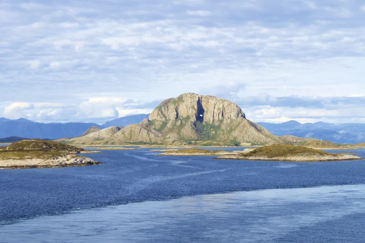 Torghatten