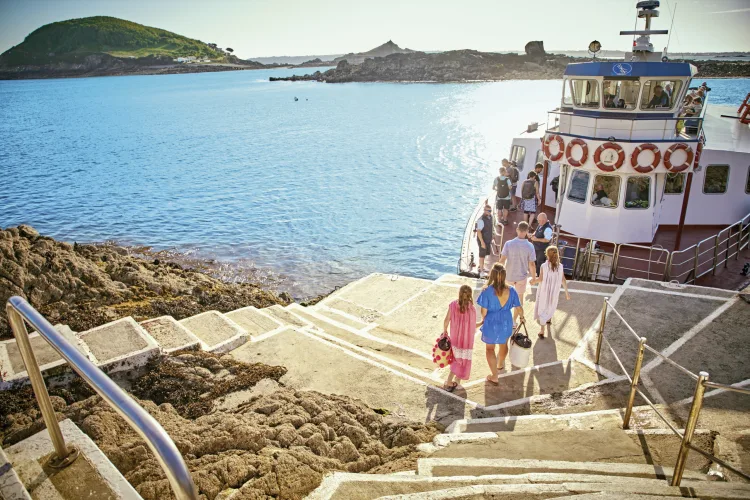 Rosaire Steps, Herm