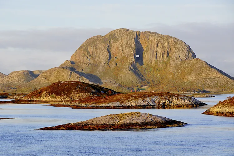 Torghatten