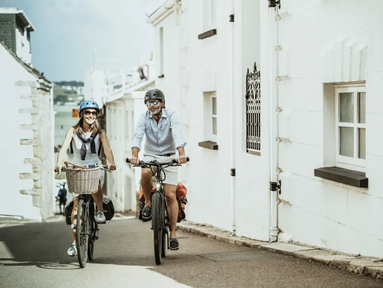 Fahrradreise Mit dem E-Bike auf Jersey unterwegs