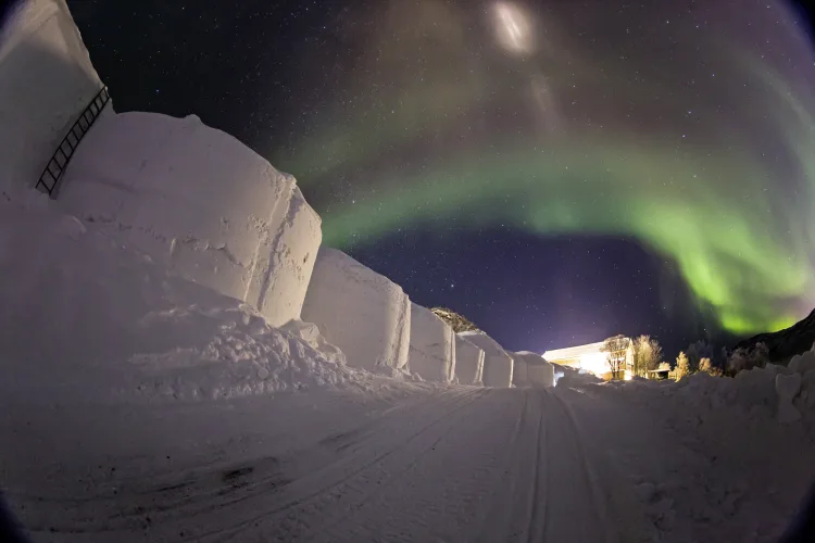 Snow Hotel Kirkenes