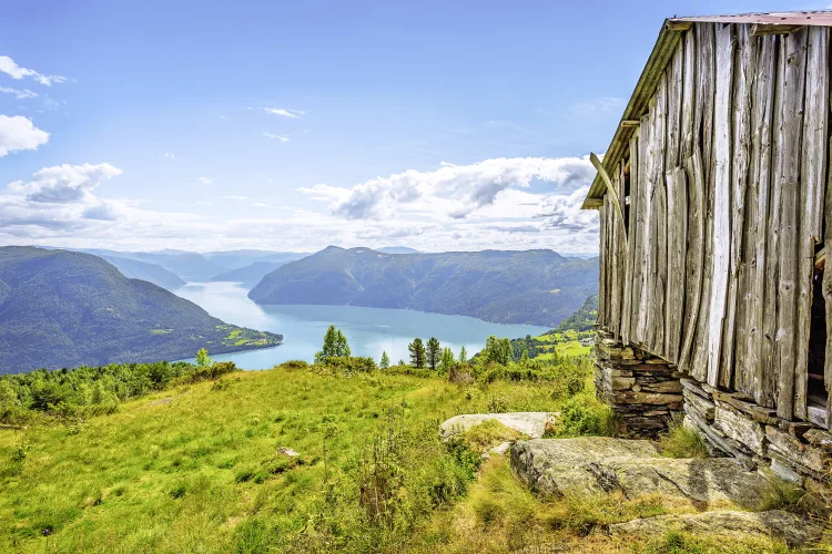 Autoreise Fjorde & Postschiffimpressionen mit Fähranreise