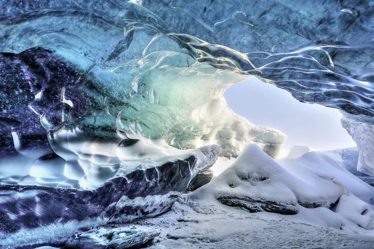 Breidamerkjökull Eishöhle