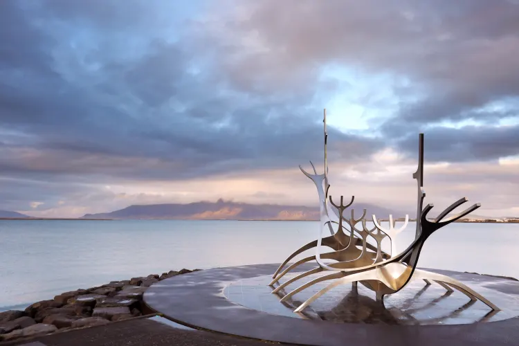 Sun Voyager Denkmal