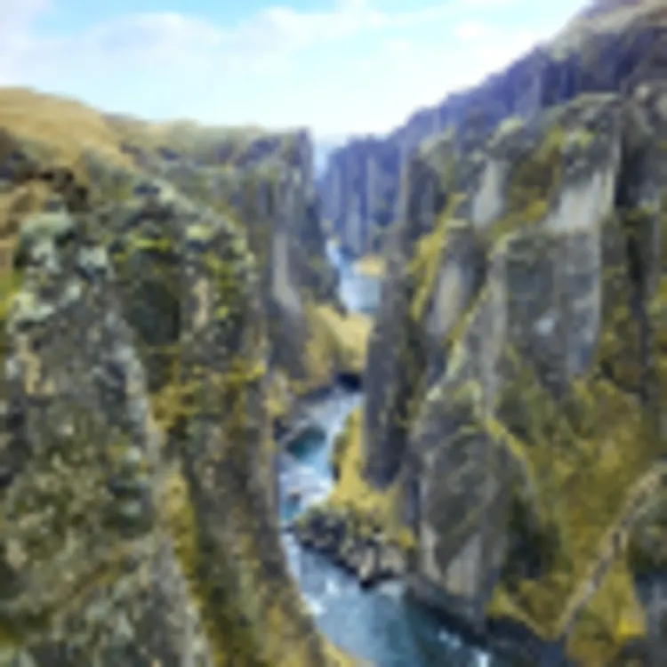 Fjadrargljufur Canyon