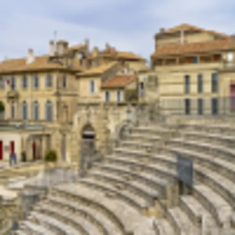 Arles