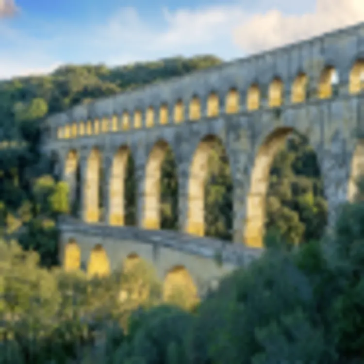 Nimes