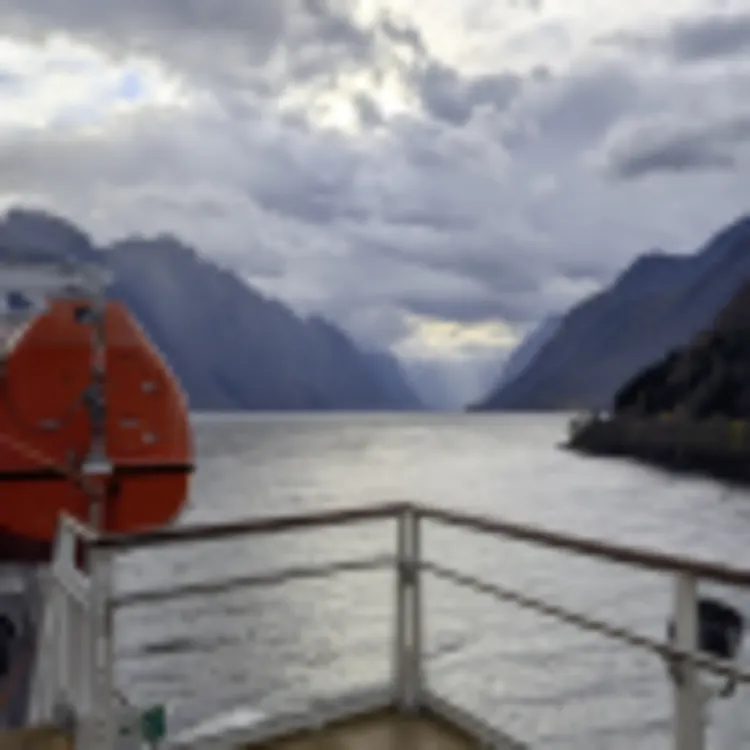 Im Hjørundfjord