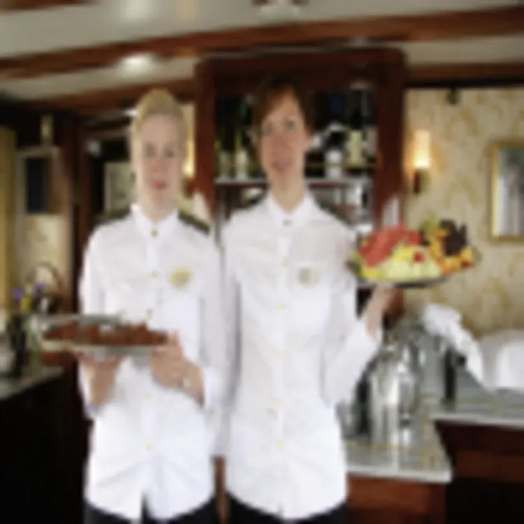 MS Juno, Restaurant