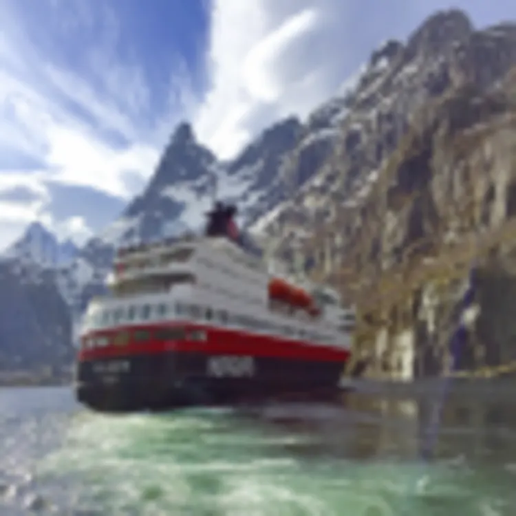 MS Polarlys, Trollfjord