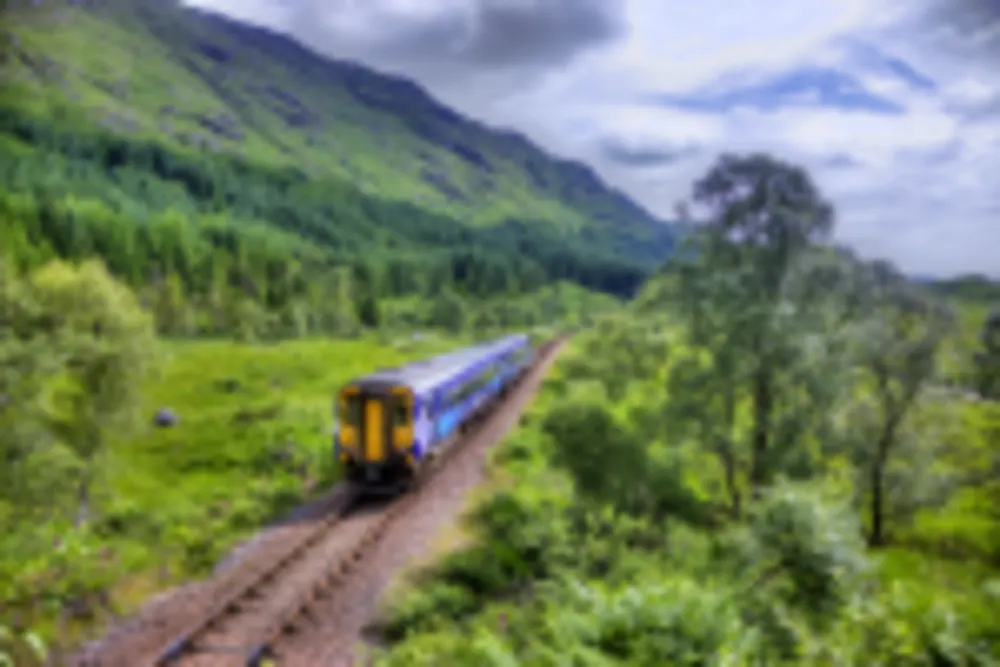 ScotRail-Zug zwischen Fort William und Mallaig
