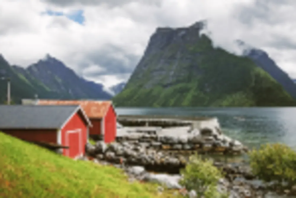 Hjorundfjorden
