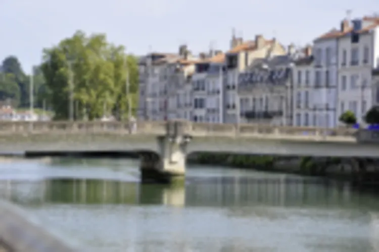 Bayonne