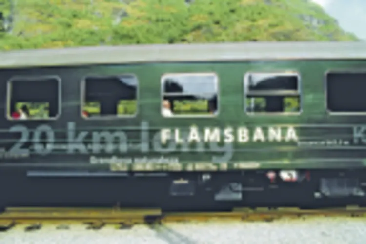 348434