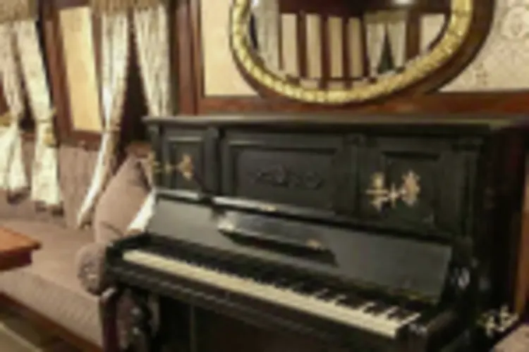 Hurtigruten Museum Musiksalon