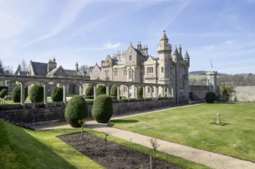 Abbotsford House