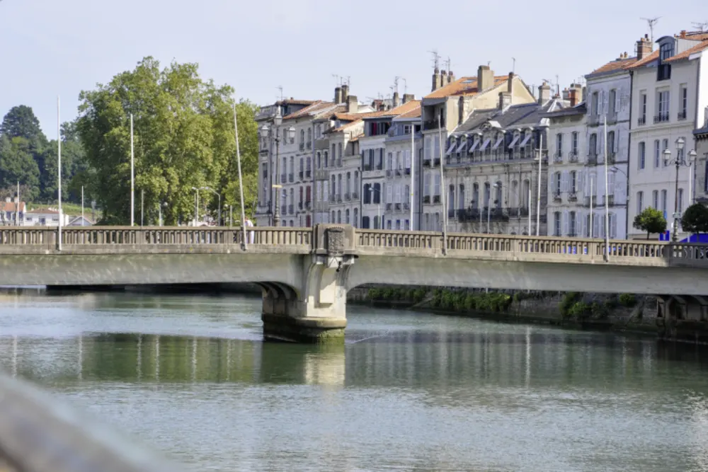 Bayonne