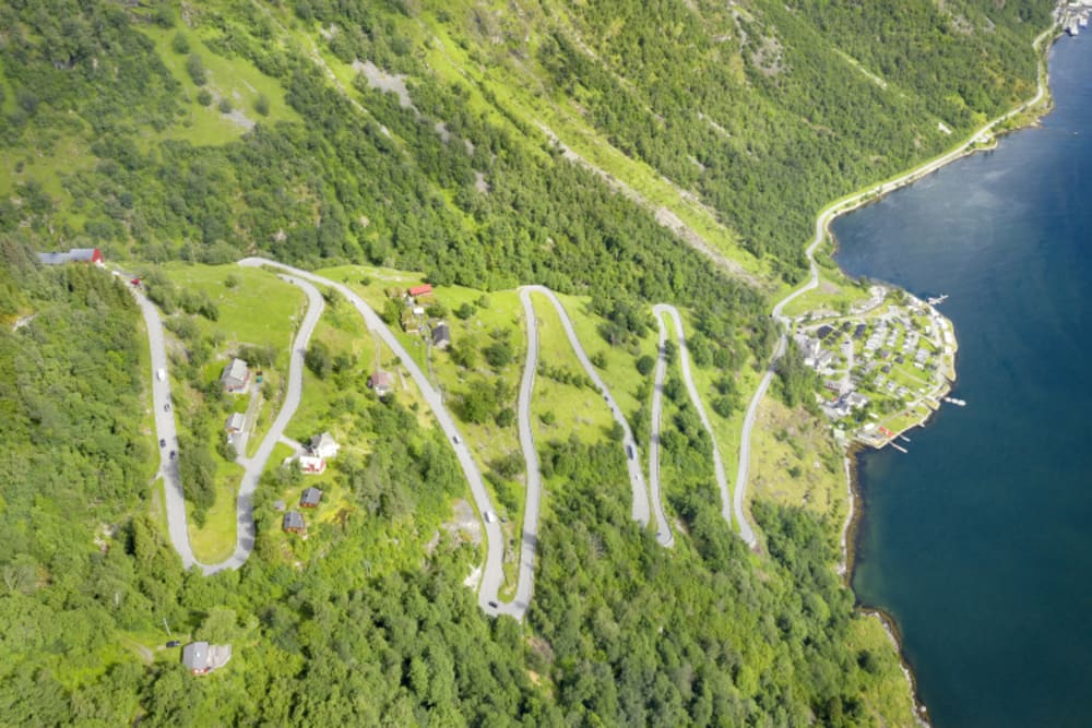 Ørnevegen, Geiranger