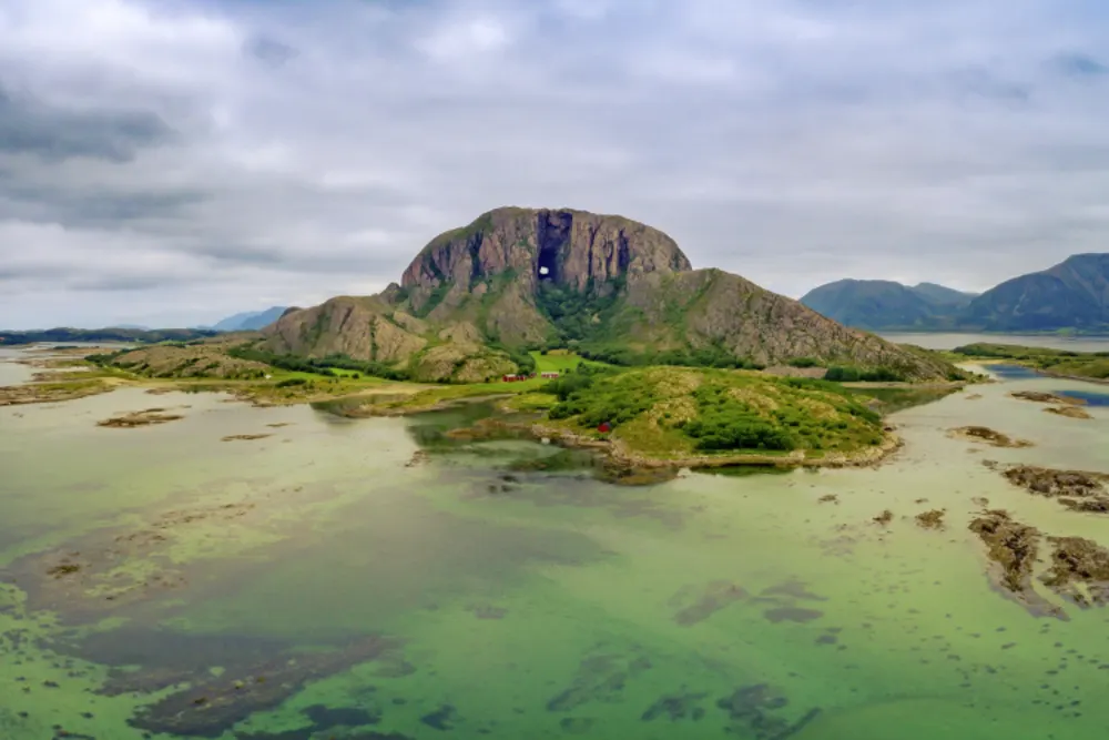 Torghatten