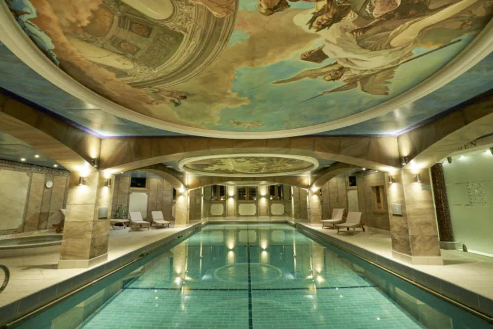Victorian Baths (zubuchbar für ca. 30 GBP p.P.)
