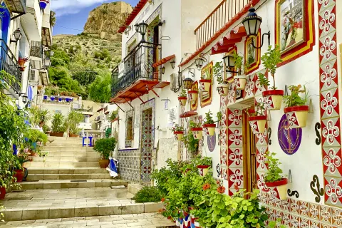 Alicante