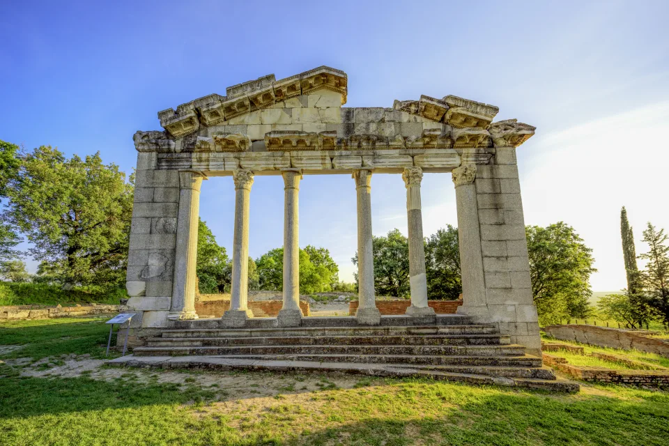 Apollonia