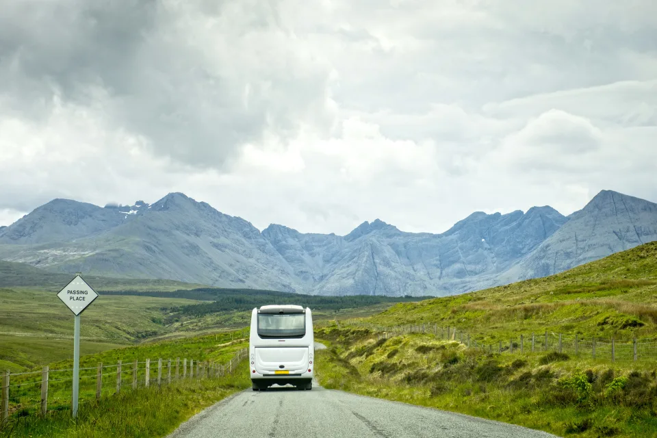 Island Busreise