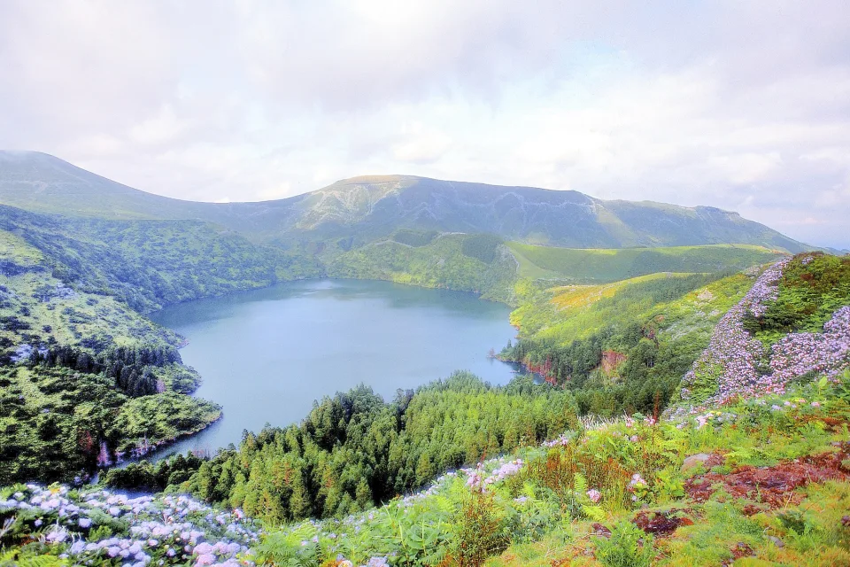 Lagoa Comprida auf Flores