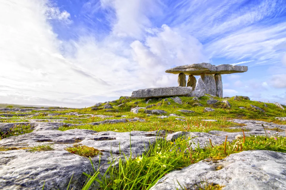 Poulnabrone Dolmen, Burrenregion