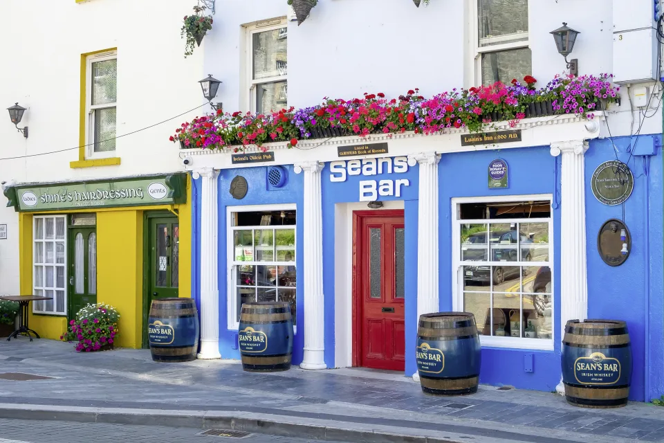 Sean's Bar