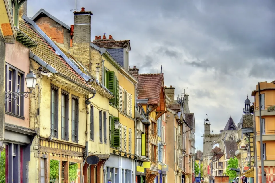 Troyes