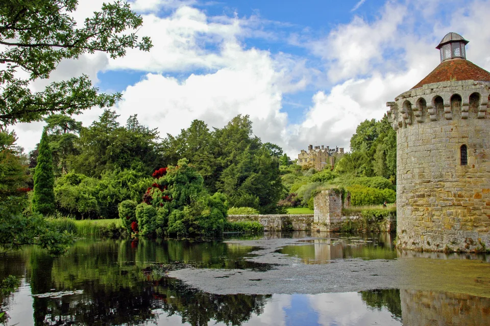 Scotney Castle