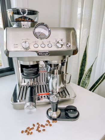 Review: DeLonghi La Specialista Arte Delivers for At-home Baristas -  Techlicious