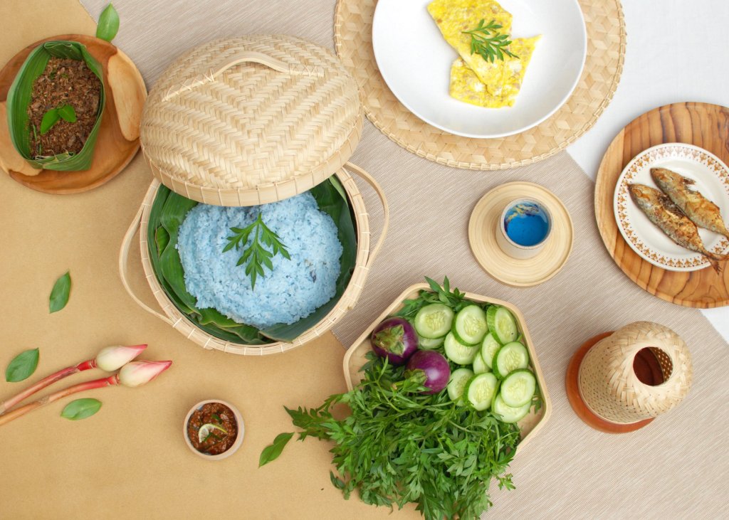 Bosan Dengan Tampilan Rumah? Simak Ide Dekorasi Kerajinan Bambu Berikut! 4 Bosan Dengan Tampilan Rumah? Simak Ide Dekorasi Kerajinan Bambu Berikut!