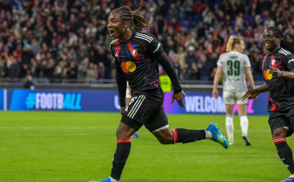 Lyon's Bench Wins the Tie as Dumornay, Egurrola and Chawinga Break Wolfsburg in Extra Time