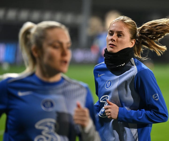 Sjoeke Nüsken Is Considering Her Chelsea Future, and the Blues May Only Have Themselves to Blame